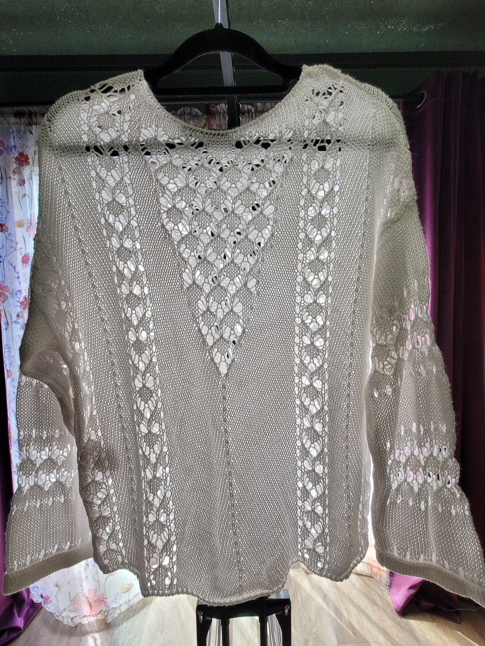 Wool-blend Open-Knit Crewneck Sweater in White